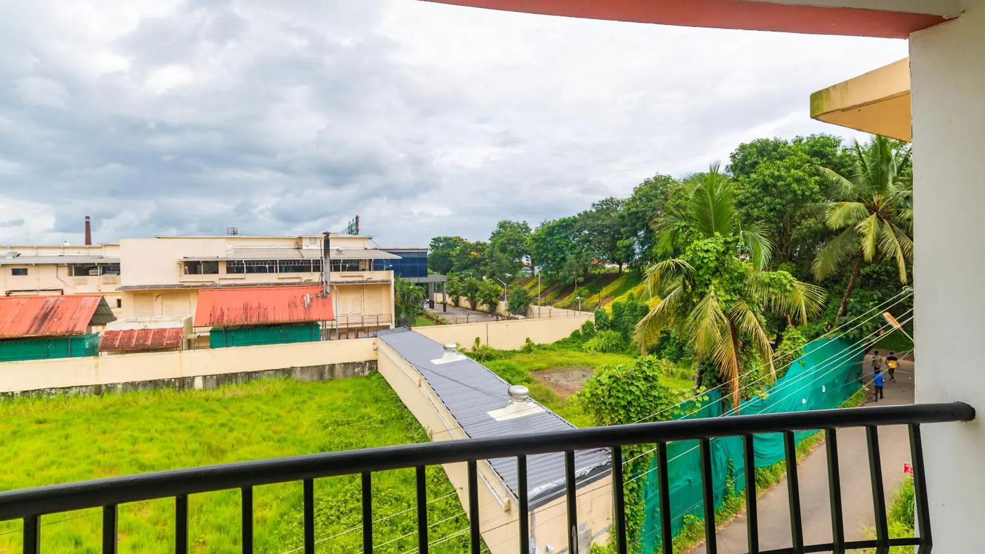 Sancta Maria Lounge -Cochin Airport Daire Nedumbassery Hindistan